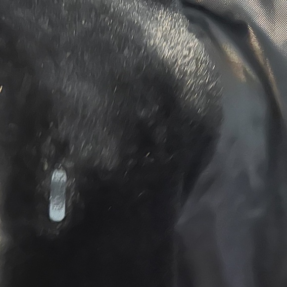 New Olympia Faux Fur Long Coat with Golden‎ Faux Lynx, Size Large - Picture 13 of 15